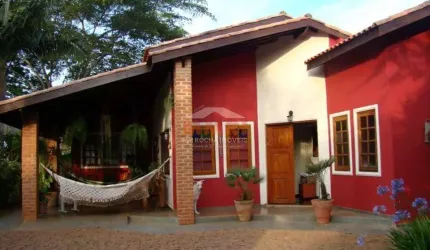 Chácara com PISCINA para venda ou locação no bairro Salete: 3 quartos, suíte, 2 salas, 3 banheiro, 5 vagas, 2.000m².