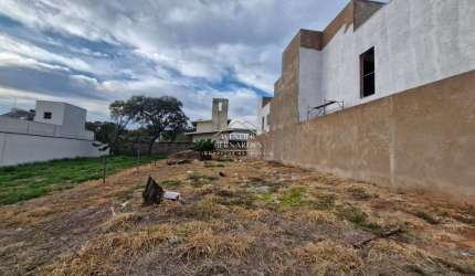 Lote à venda no Itapema Sul, com 367m² perto do Colégio Ann Mackenzie - Zona Sul
