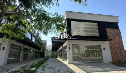 Ponto comercial para alugar na Augusto de Carvalho, 169, Parque Ipiranga, Resende por R$ 3.500