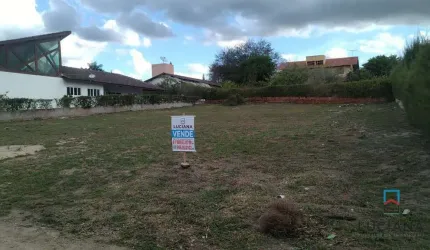 Terreno à venda em Condomínio Estilo Fazenda, de Alto Padrão