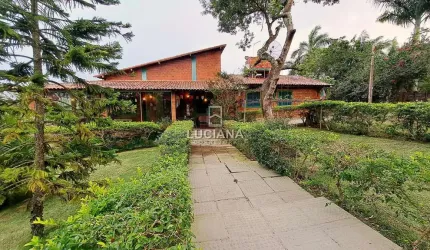 Excelente Casa com Vista em condomínio fechado em Gravatá/PE