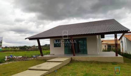 Oportunidade! Casa em Condomínio Próximo a BR232 e com Fazendinha