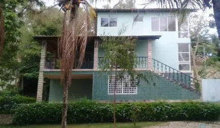 Casa no condomínio Nossa Senhora do Carmo - Casa com 03 pavimentos
