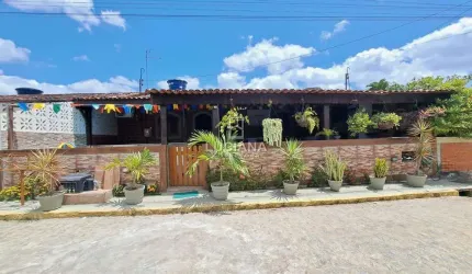 Casa com 4 Quartos em Condomínio com ótima localização! Gravatá/PE