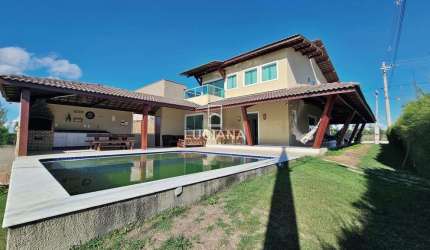 5 Suítes! Casa mobiliada para venda em Condomínio Fechado nas Margens da BR-232!