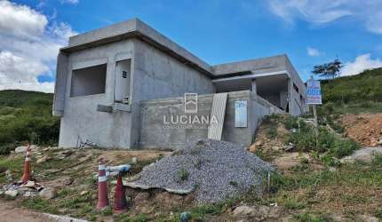Com vista! Casa com Projeto para concluir para venda - Condomínio - Bezerros