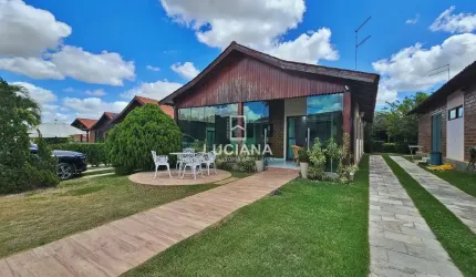 Oportunidade! Casa para venda com 4 Quartos em ótimo Condomínio - Gravatá/PE