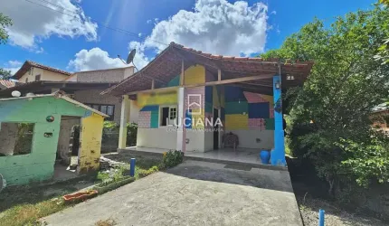 Oportunidade Incrível! Casa com 3 Quartos em Condomínio perto do Centro