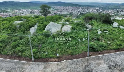 Vista Panorâmica! Lote com 1356 m² em Excelente Condomínio em Bezerros/PE