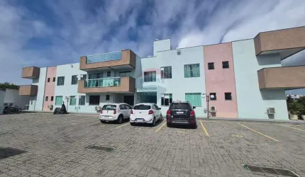 Apartamento de 2 quartos a Venda nas Palmeiras, em Cabo Frio/RJ! Com direito a laje 164m2 total - R$ 460 MIL