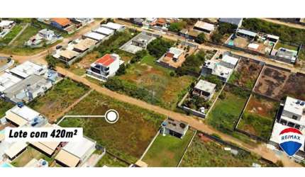 Terreno de Oportunidade a venda com 360m2 na Vila do Peró - Cabo Frio/RJ