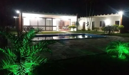 Chácara - área útil 402m² e terreno 10000m² À Venda em Novo Horizonte – Araruama/RJ - R$ 735 mil