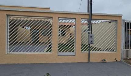 Vendo Excelente Casa 3/4 Residecial Cloves Vetorato em Várzea Grande.