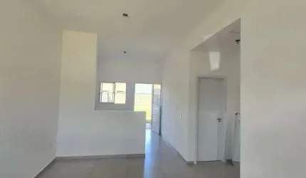 Alugo Casa NOVA 2/4 sendo 1 suite de Esquina terreno maior Condomínio Origem do Sol em Várzea Grande