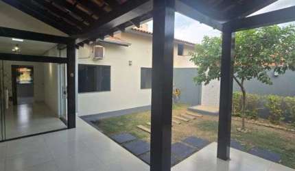 Vendo Linda Casa 3/4 Condomínio Fechado Juliana Chpéu do Sol em Várzea Grande - MT