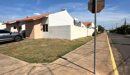 Oportunidade Casa esquina terreno maior 197m² Condomínio Rubi em Várzea Grande.