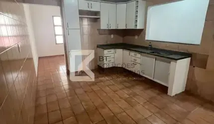 Sobrado com 3 dormitórios à venda, 125 m² de terreno e 159 de área construída por R$ 487.000,00 – J