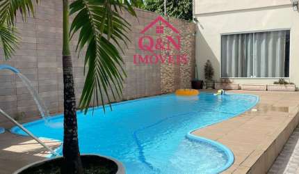 Casa com Piscina à Venda no Tabuleiro do Martins