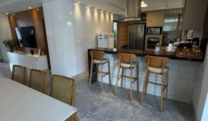 Sobrado, 4 quartos com suítes - Condomínio Boulevard Praia D'ulé - Guarapari/ES