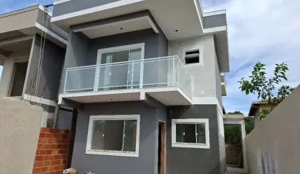 Duplex excelente para venda no Jardim Marileia em Rio das Ostras RJ
