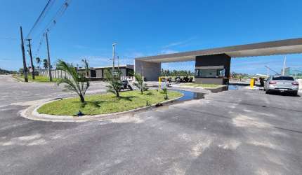 Lote à venda com 252m² no Condomínio Angatu- R$240.000,00
