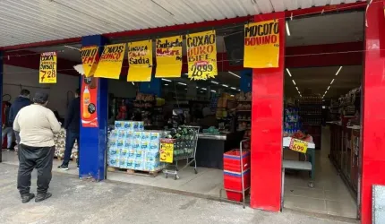 Ponto comercial à venda na Avenida Taquandava, 46, Cidade Ipava, São Paulo por R$ 3.130.000