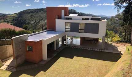 Casa com 3 dormitórios à venda, 371 m² por R$ 1.395.000,00 - Novo Horizonte - Juiz de Fora/MG