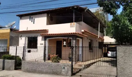 Casa com 3 dormitórios à venda, 90 m² por R$ 619.900,00 - Grama - Juiz de Fora/MG