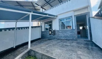 Casa com 2 dormitórios à venda por R$ 299.000,00 - Santa Cecília - Juiz de Fora/MG