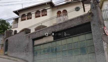 Casa com 5 dormitórios à venda por R$ 3.000.000,00 - São Mateus - Juiz de Fora/MG