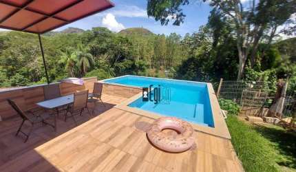 Casa com 3 dormitórios à venda por R$ 800.000,00 - Parque das Palmeiras - Juiz de Fora/MG