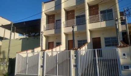 Casa com 2 dormitórios à venda por R$ 229.000 - Grama - Juiz de Fora/MG