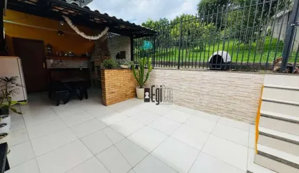 Casa com 5 dormitórios à venda, 320 m² por R$ 580.000,00 - Grama - Juiz de Fora/MG