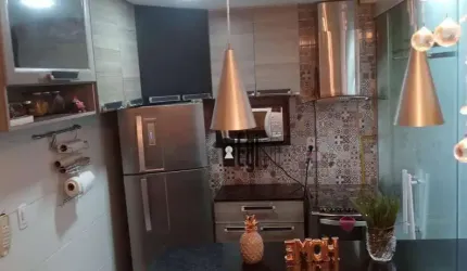 Apartamento com 2 dormitórios à venda, 52 m² por R$ 160.000,00 - Jóquei Clube - Juiz de Fora/MG
