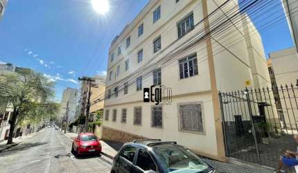Apartamento com 3 dormitórios à venda, 63 m² por R$ 270.000,00 - Centro - Juiz de Fora/MG