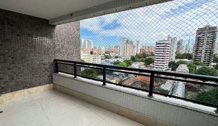 Apartamento de Luxo no Edifício Ilha de Bali