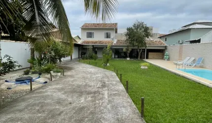 LINDA CASA DUPLEX NO CORAÇÃO DO PORTO DA ROÇA EM SAQUAREMA