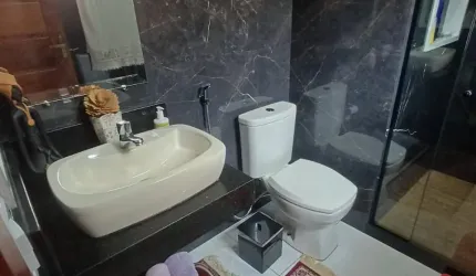 CASA LINEAR COM UM ACABAMENTO DE PRIMEIRA!