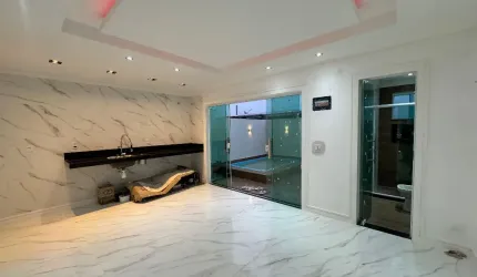 LINDA CASA EM ITAÚNA