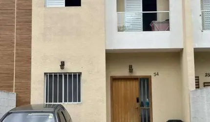 Casa à Venda em Condomínio - Cotia, SP