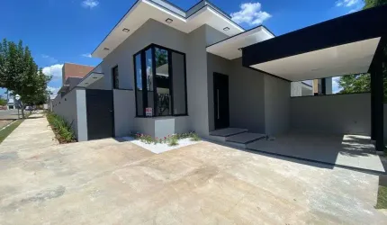 Casa em condomínio em Tatuí-Sp