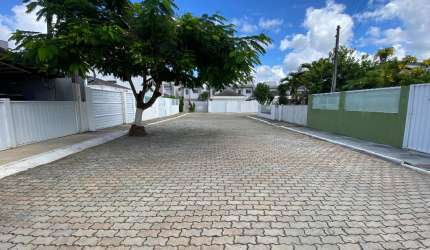 LINDA CASA TÉRREA COM ÁREA - ABRANTES 2/4