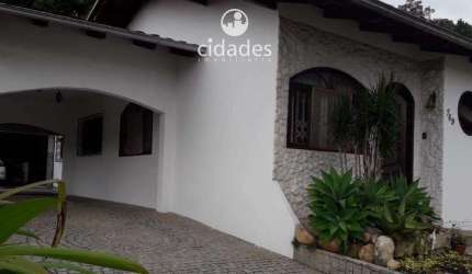 Casa em Joinville 03 Dormitório com 01 Suíte