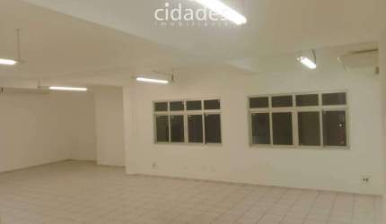 Sala Comercial à venda de 460m² no Centro de Florianópolis