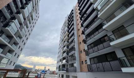 Apartamento à Venda,Areias, São José | 2 Dormitórios,1 Suíte