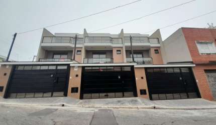 Sobrados novos com 3 Dormitórios sendo 2 Suítes, 2 Vagas, Vila Carrão, São Paulo