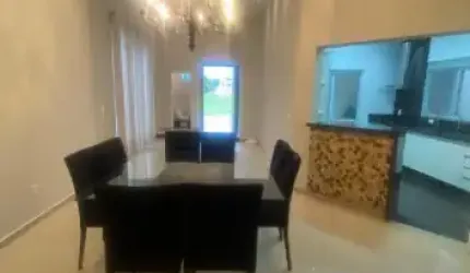 CASA LINDA NA CASA VERDE