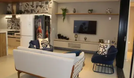 CASA EM CARAPICUIBA LINDA