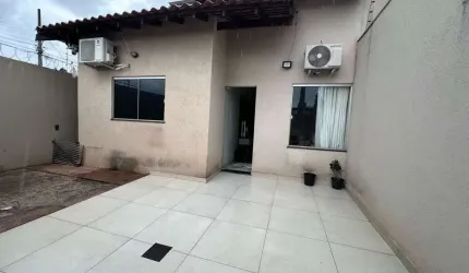 Casa para Venda em Campo Grande, Parque Residencial Rita Vieira, 2 dormitórios, 1 suíte, 2 banheiros, 1 vaga