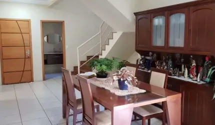 CASA EM CONDOMÍNIO A VENDA EM JUNDIAÍ - VILLAGIO DA SERRA - REGIÃO DA MALOTA - SOBRADO
